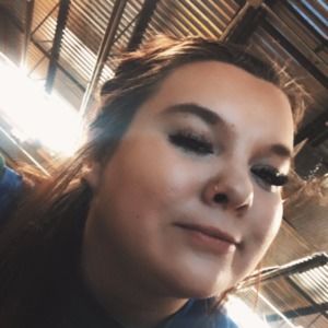 Meet your Posher, Tori